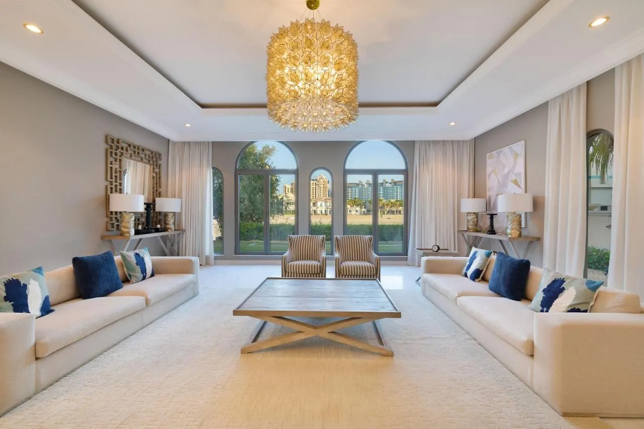 Maison Privee - Private Pool & Beach Access Villa With Cinematic Vws Dubai 0*,  Emirados Árabes Unidos