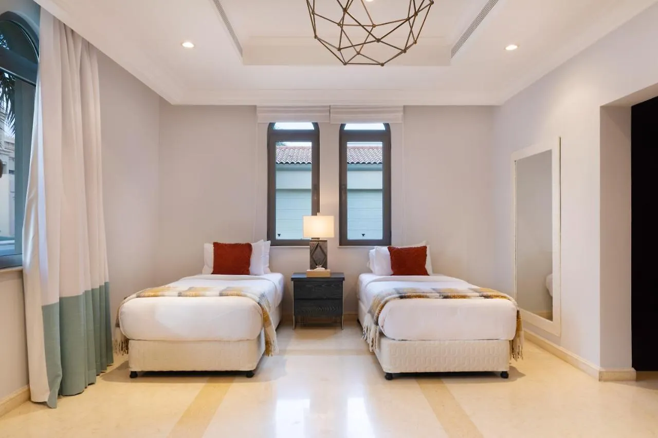 Maison Privee - Private Pool & Beach Access Villa With Cinematic Vws Dubai